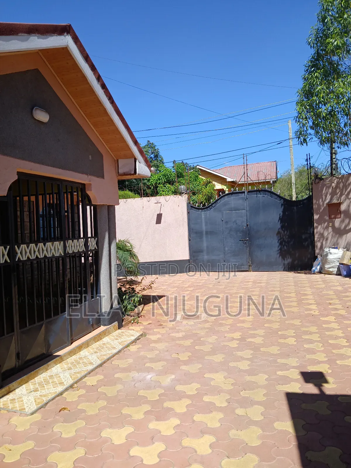 5bdrm Maisonette in Membley Estate for rent