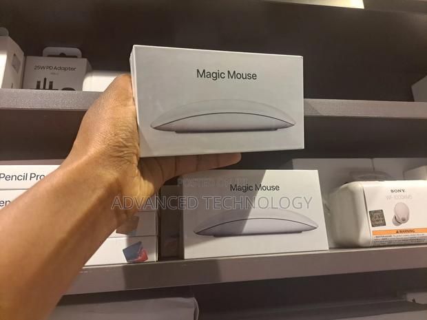 Apple Magic Mouse Rechargeable - thumbnail 2