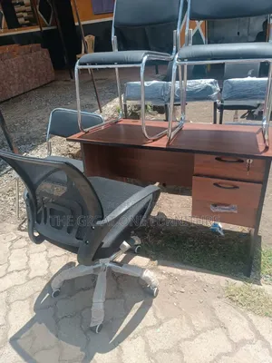 Brand New 1m Office Desk With Mesh Office Chair Xs3wk