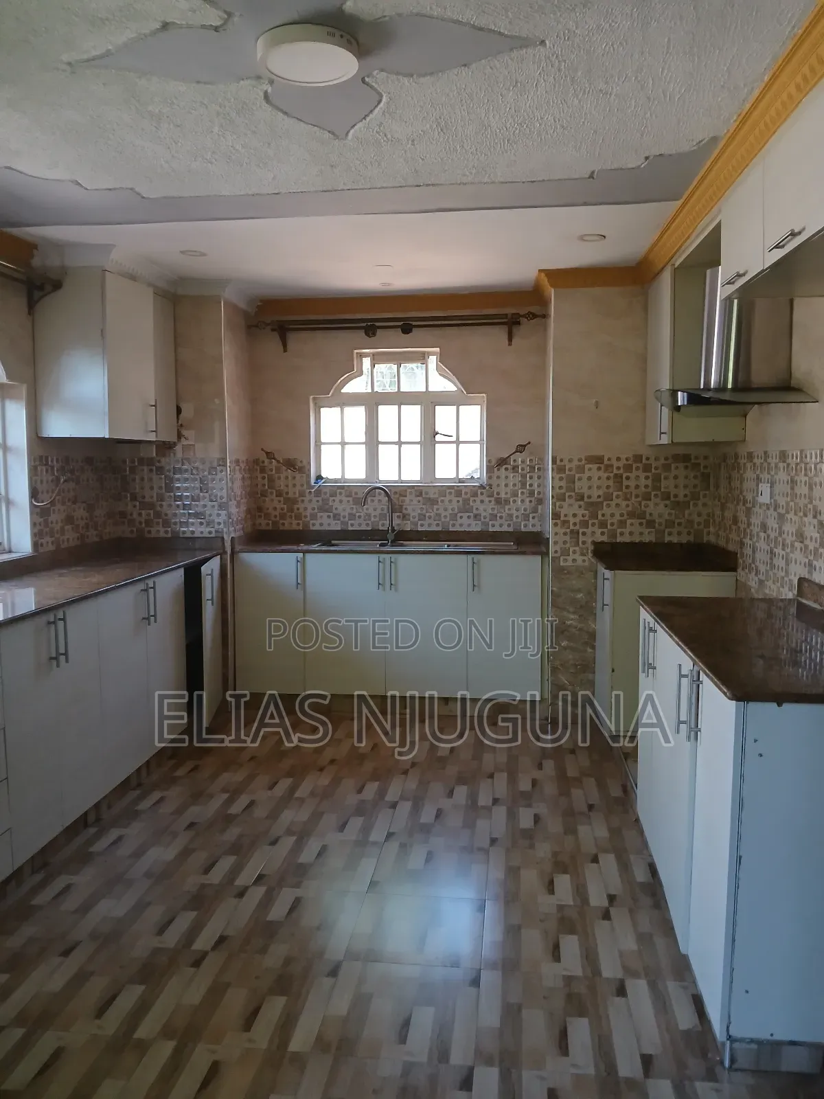 4bdrm House in Membley Estate for rent