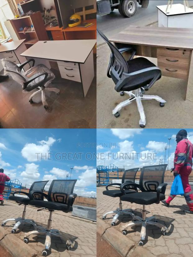 Quality 1m Office Desk Lockable With Mesh Chair Dg9jh