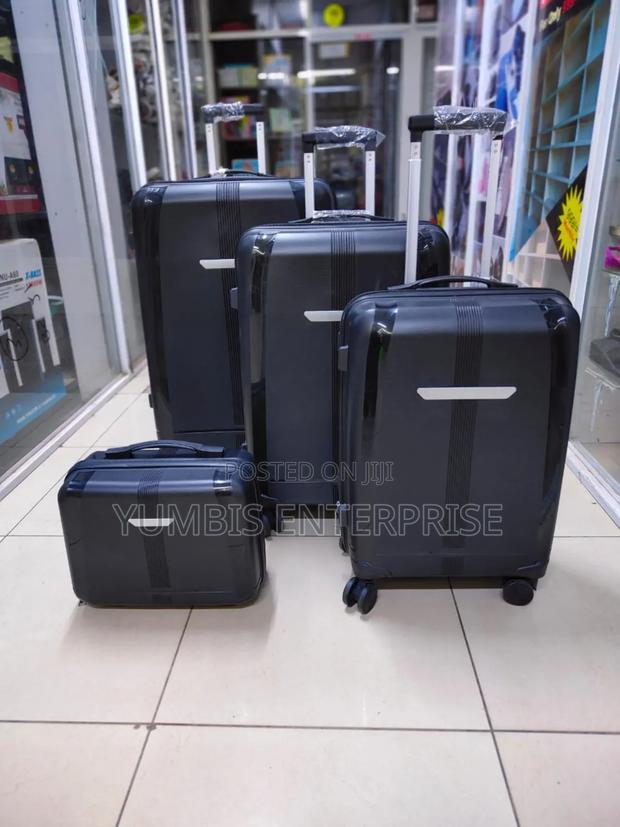 Black 4 in 1 Rubber Unbreakable Suitcase Sets at 10000 - thumbnail 2