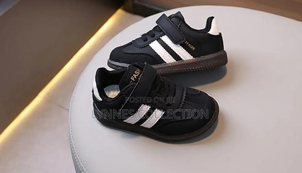 Kids Sleek Sneakers - thumbnail 5