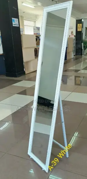 Executive White Dressing Mirror M/9