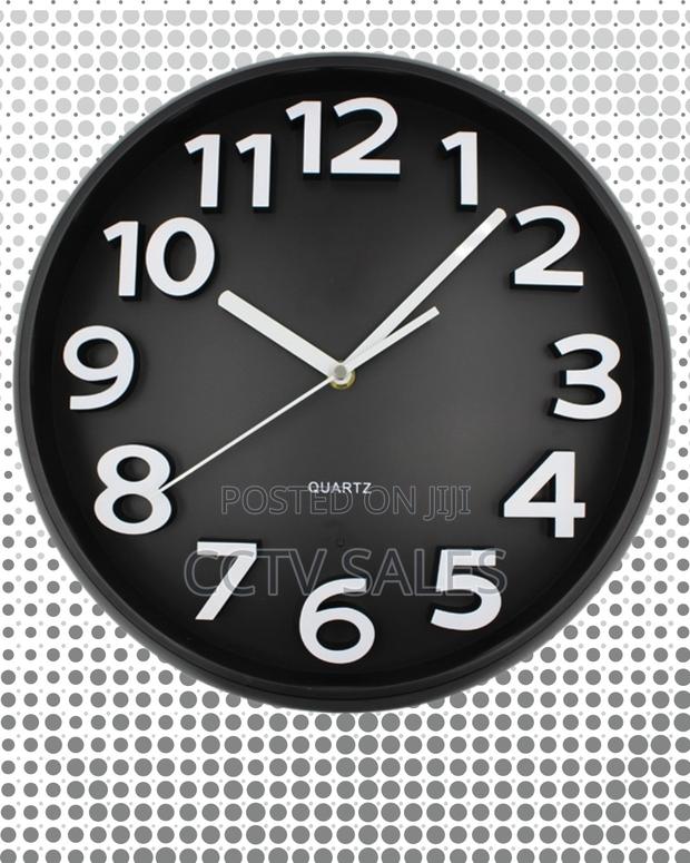 Wall Clock With Concealed CCTV