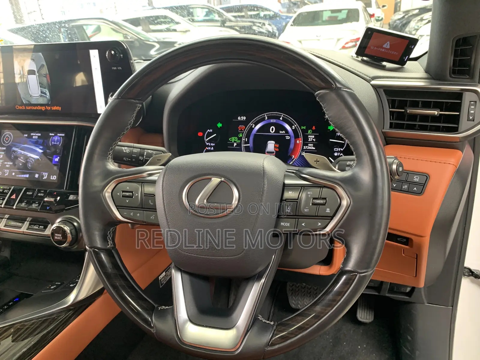 Lexus LX 2022 Off white