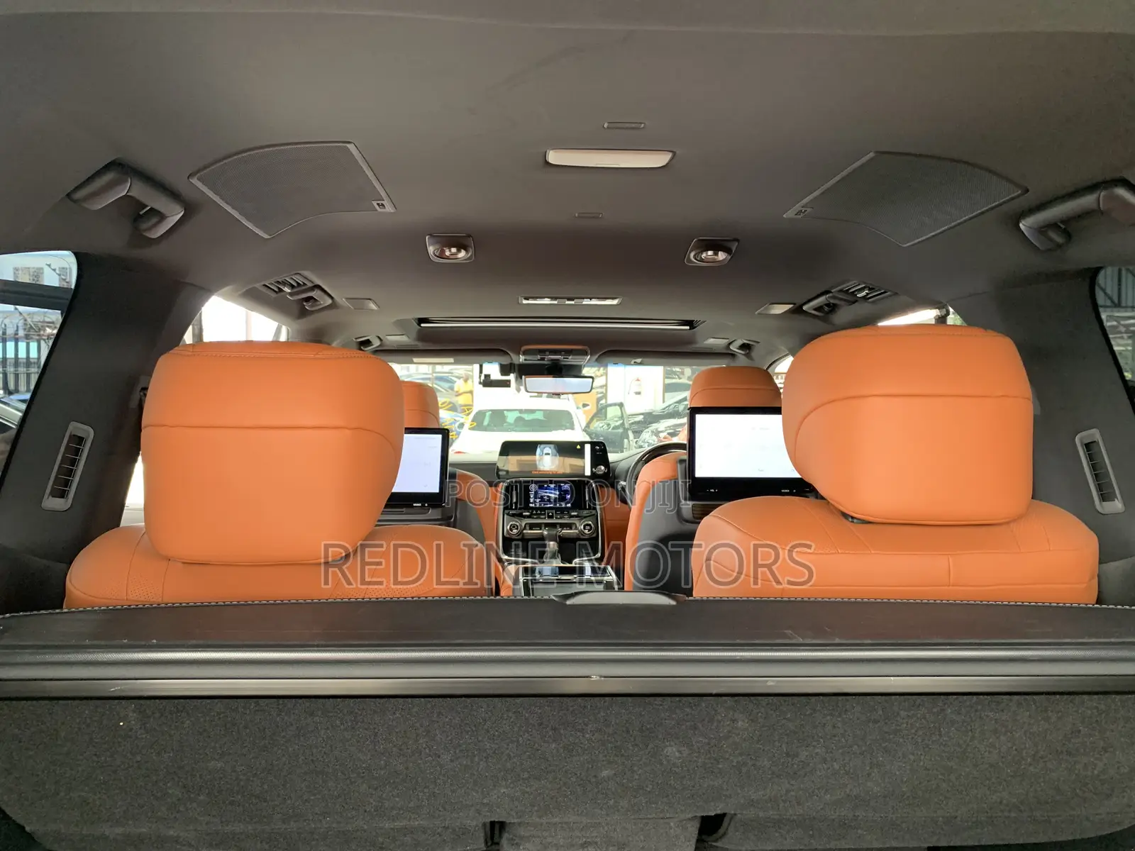 Lexus LX 2022 Off white