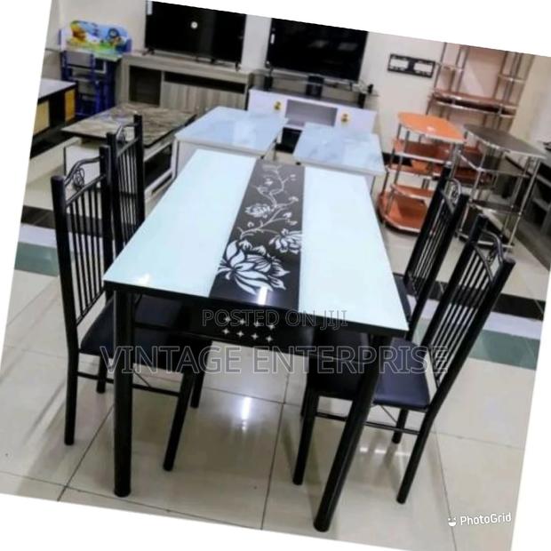 Executive 4 Sitter Dinning Table