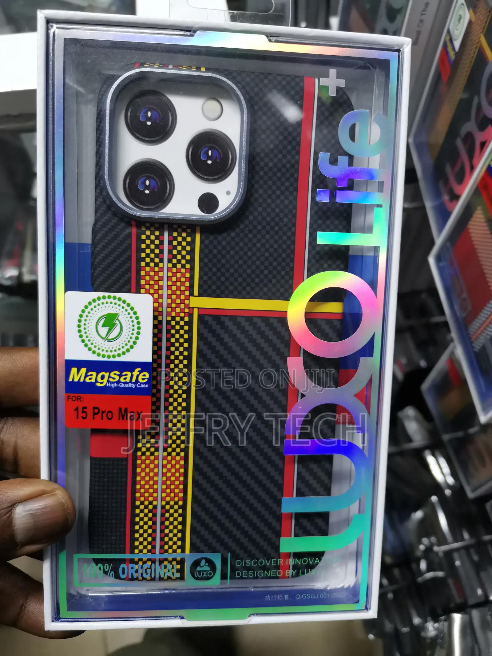 Gimenohig iPhone 15 Pro Max Luxo Tribal Carbon Fiber Case