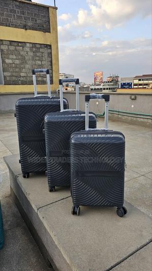 *3 in 1 Luxurious Unbreakable Pp Suitcase Size 3 3 PCS - thumbnail 2