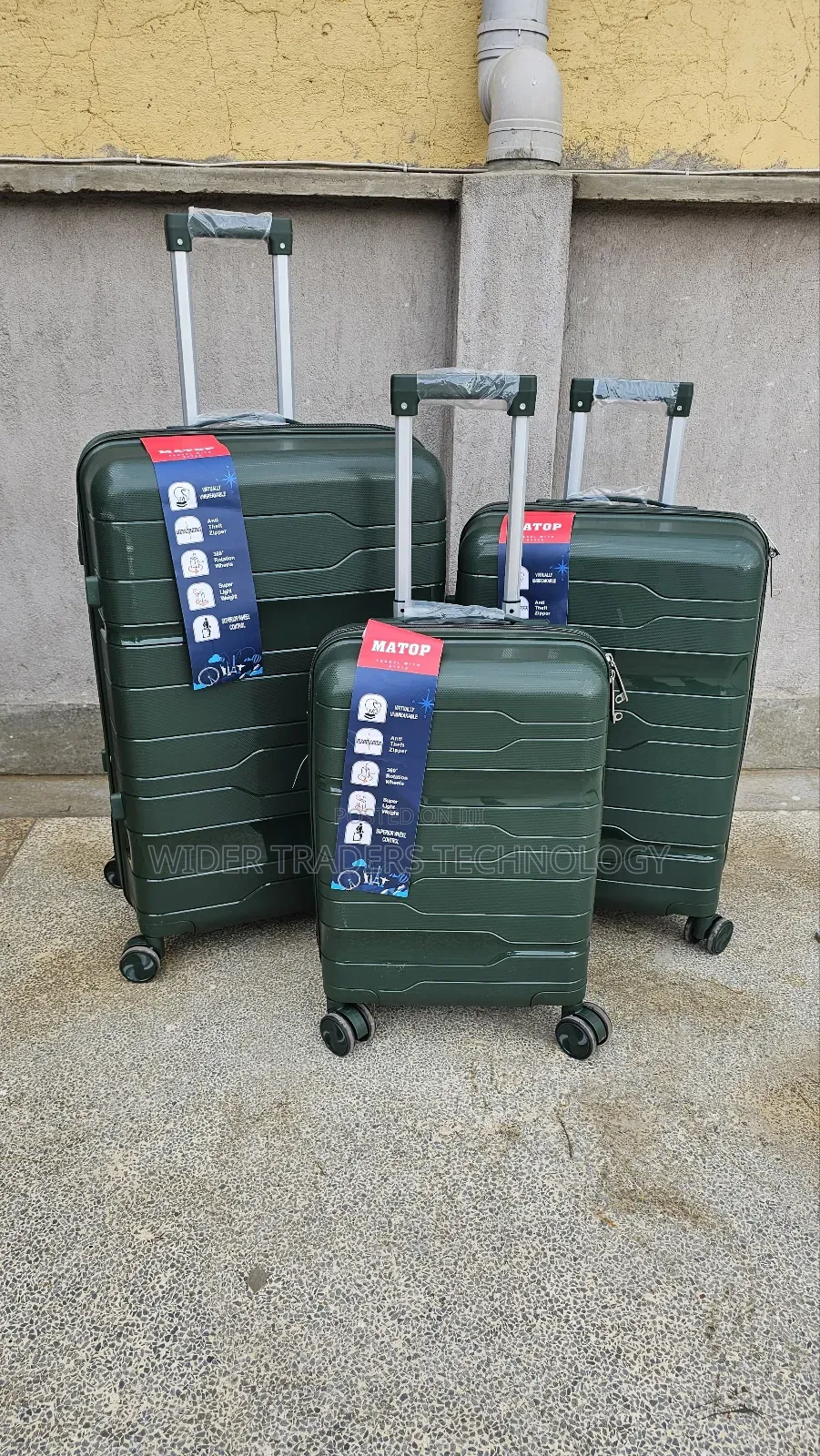 3 in 1 Luxurious Unbreakable Pp Suitcase Green
