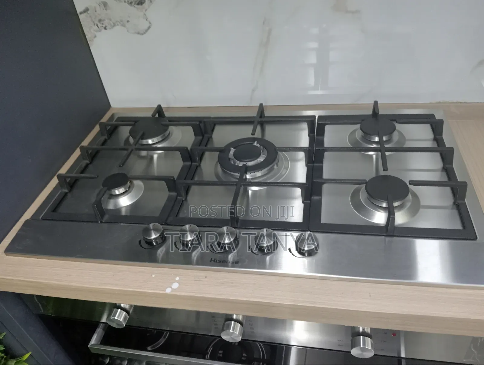 Hisense 5 Burner With 1 Wok Gas Hob Silver 90cm