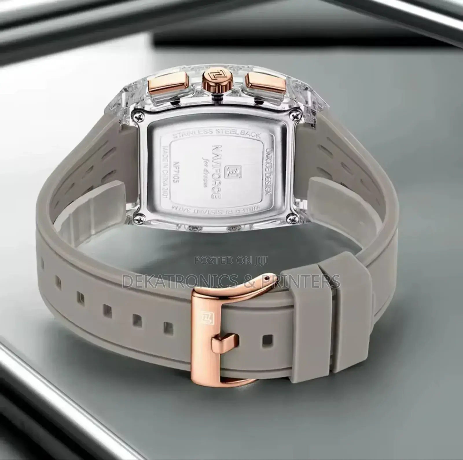 Naviforce Nf7105 Watch