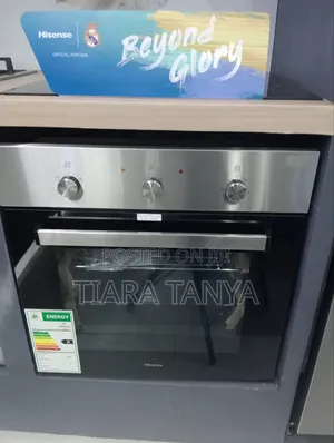 Hisense 60cm Built in Oven With Fan 67 Litres