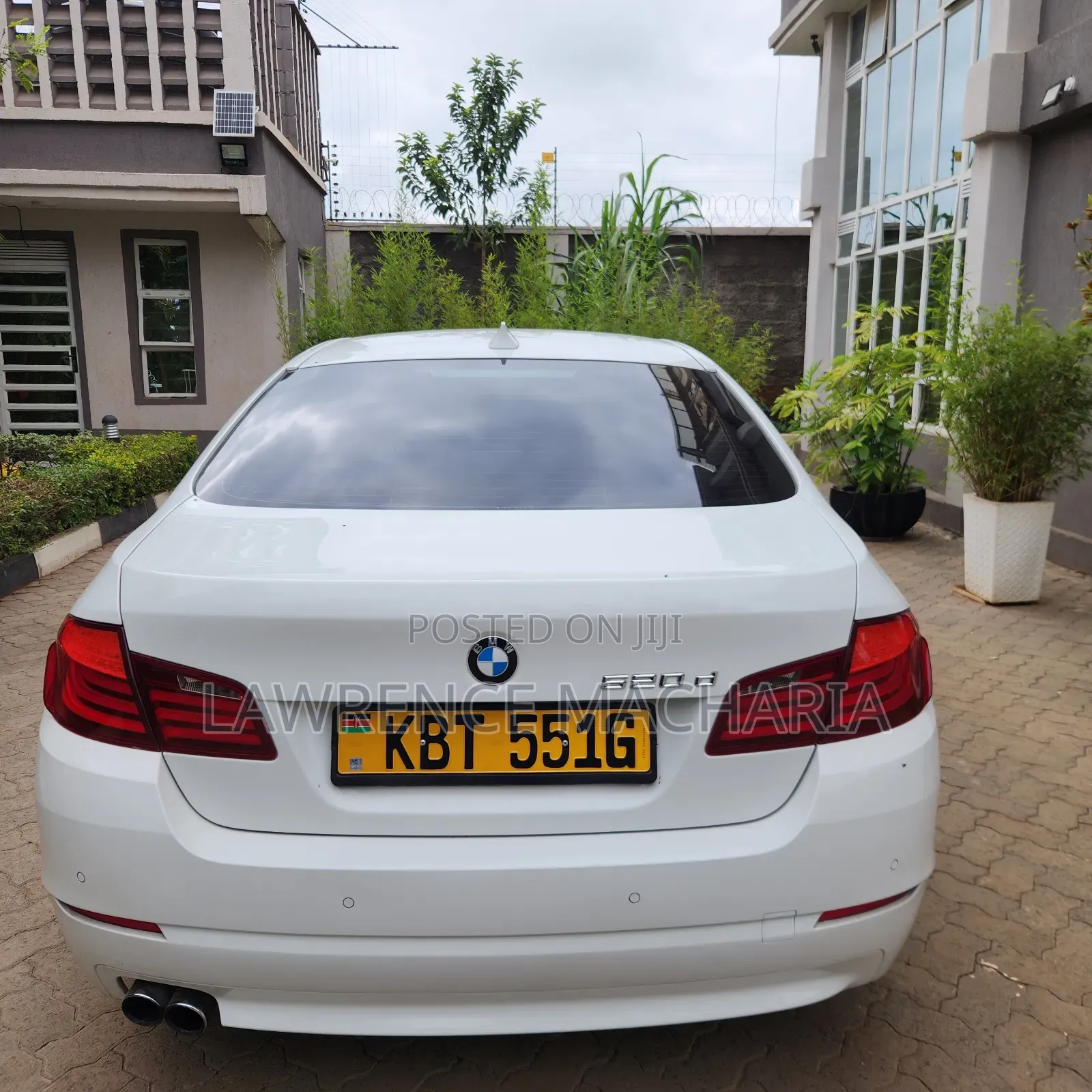 BMW 520i 2012 White
