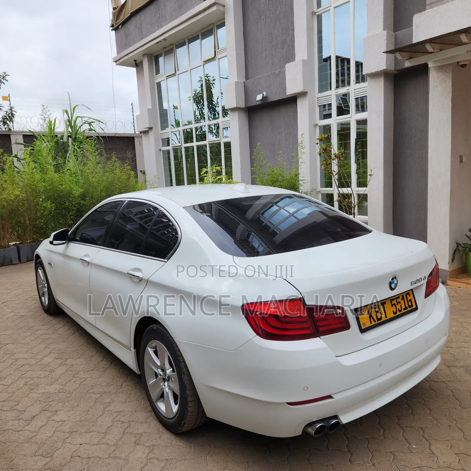 BMW 520i 2012 White