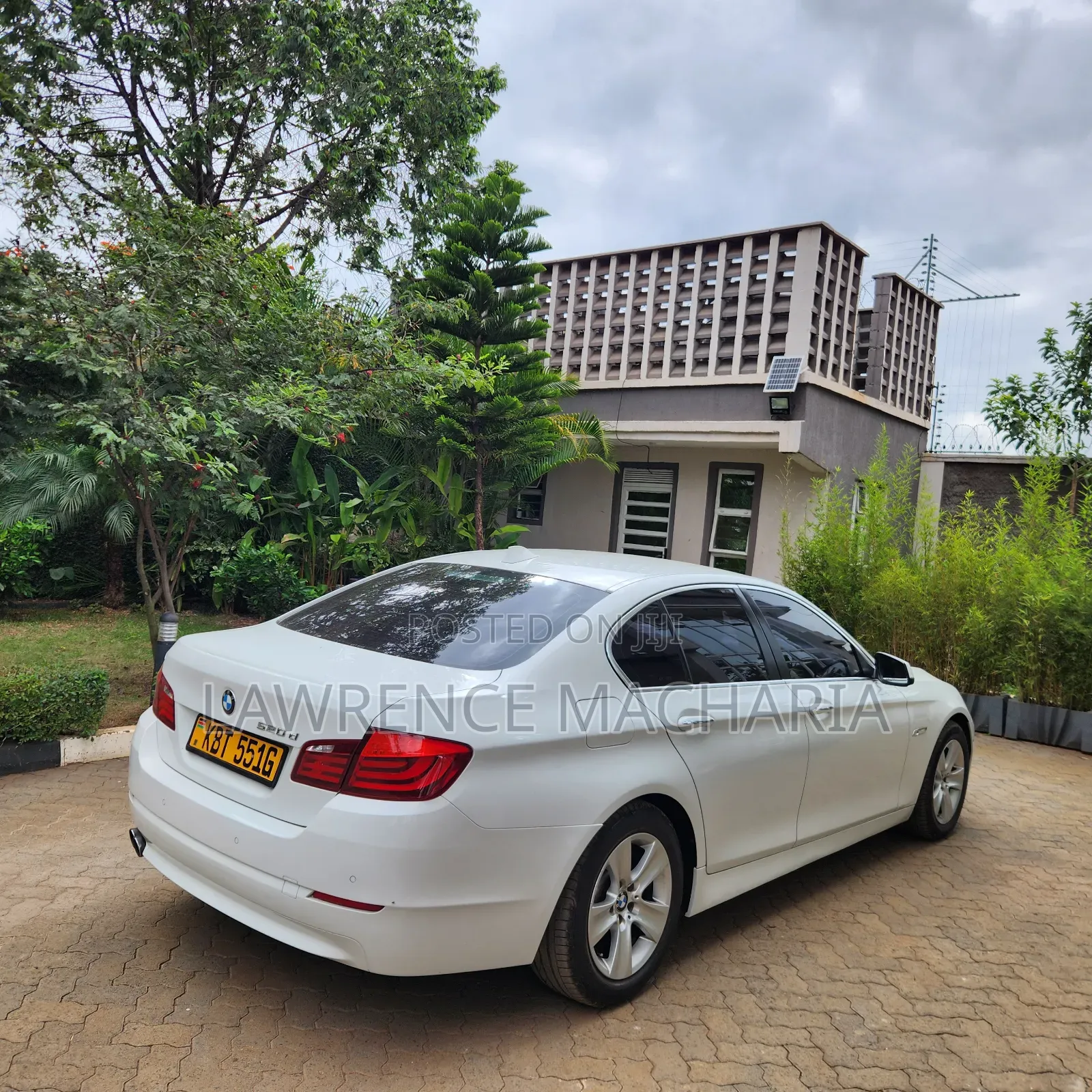 BMW 520i 2012 White