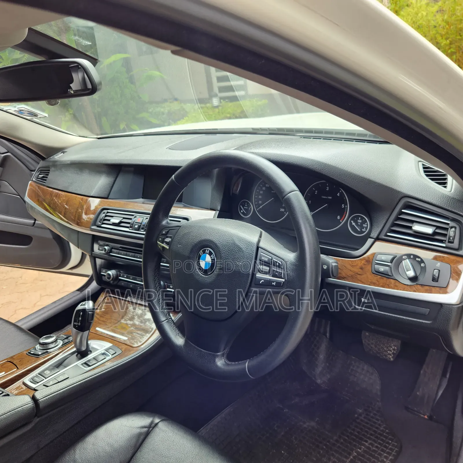 BMW 520i 2012 White