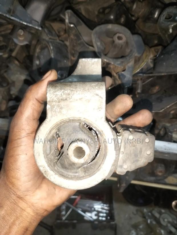 Starlet Engine Mounting - main view