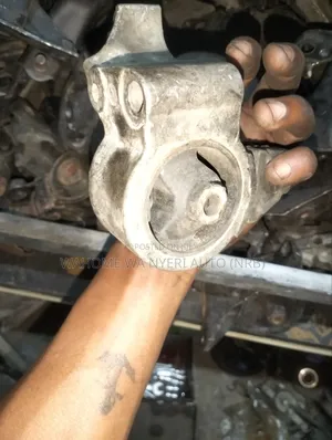 Starlet Engine Mounting