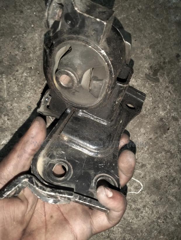 Vanguard Gear Mounting - thumbnail 2