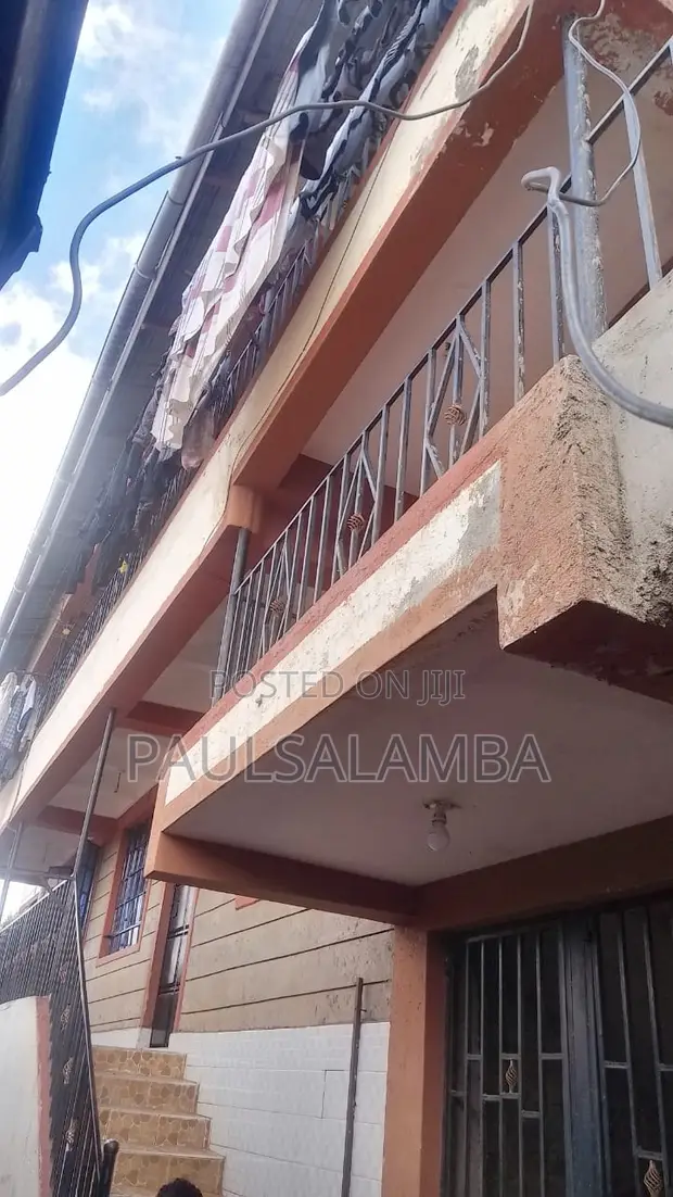 2bdrm Apartment in Lowerkabete Wangige for rent