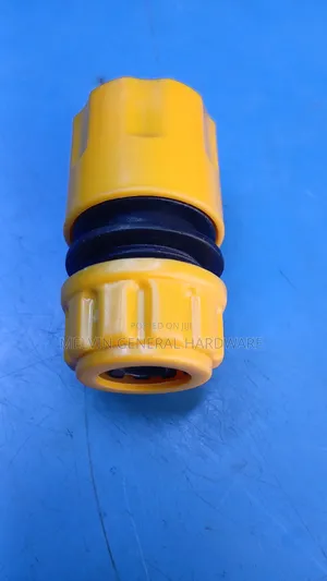Hose Connector 1/2" to 3/4"
