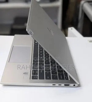 Laptop HP EliteBook 830 G7 16GB Intel Core i7 SSD 512GB