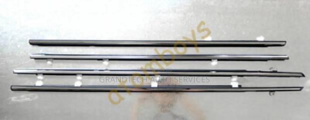 Corolla Ae100 Chrome Weather Strips ^ 