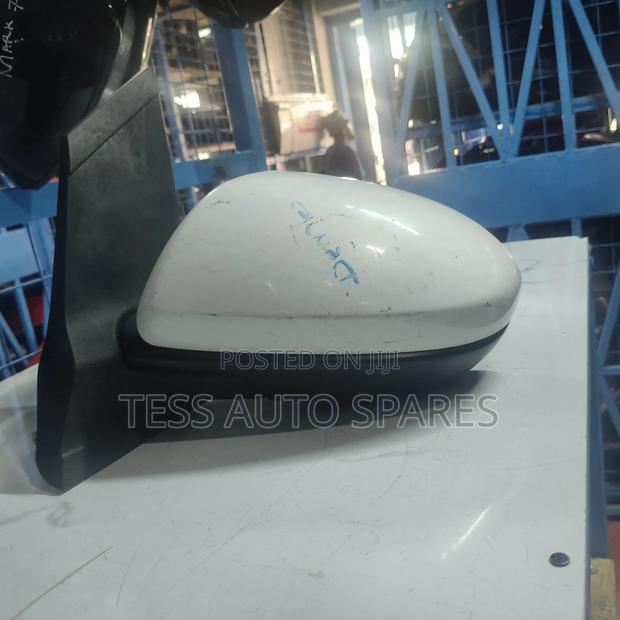 Mazda Demio 2008 Sidemirror Without Indicator