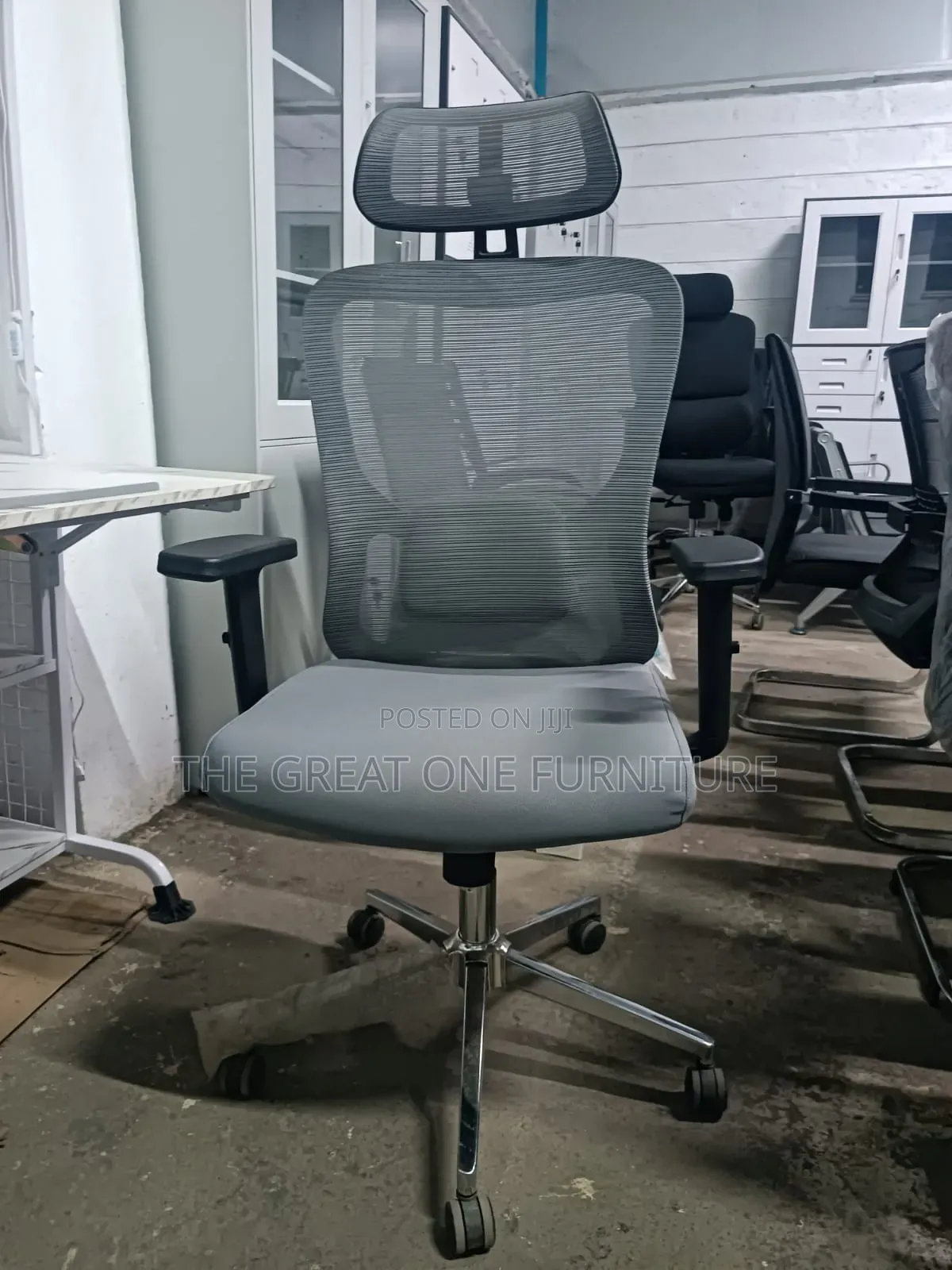 Gray Ergonomic Office Chair With Headrest BHRRD