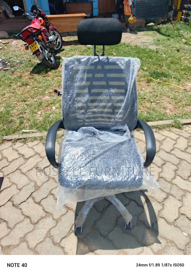 Clean Headrest Office Chair Available - main view