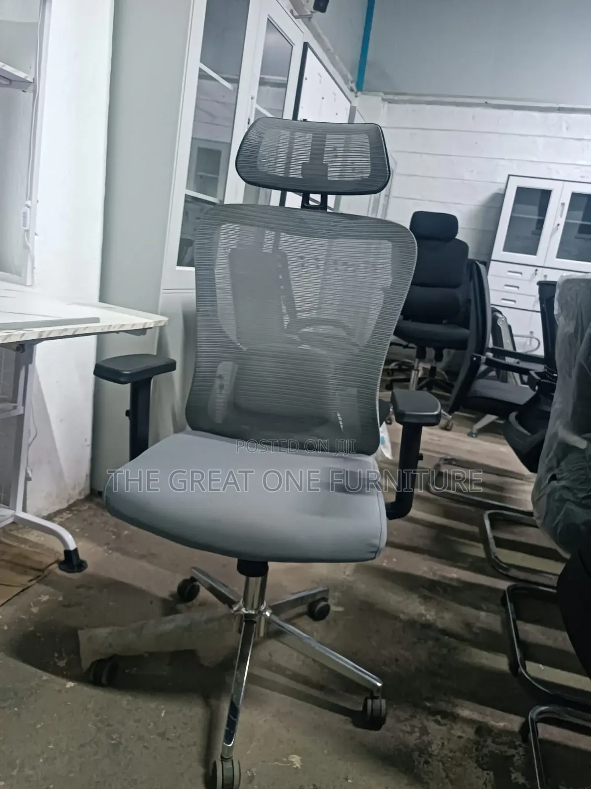 Elegant Vision High Back Office Chair With Headrest Gf4es