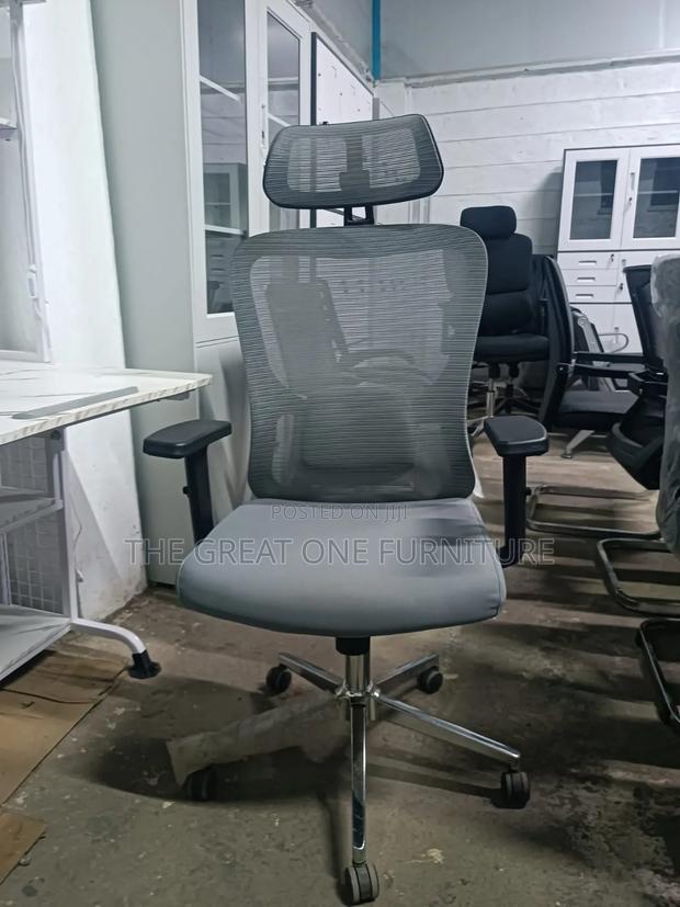 Vintage Gray Ergonomic Mesh Office Chair With Headrest Hf3kj