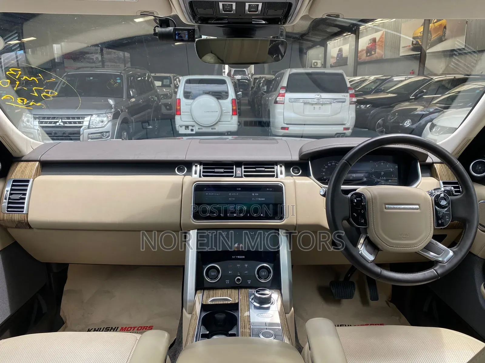 Land Rover Range Rover Vogue 2019 Gold