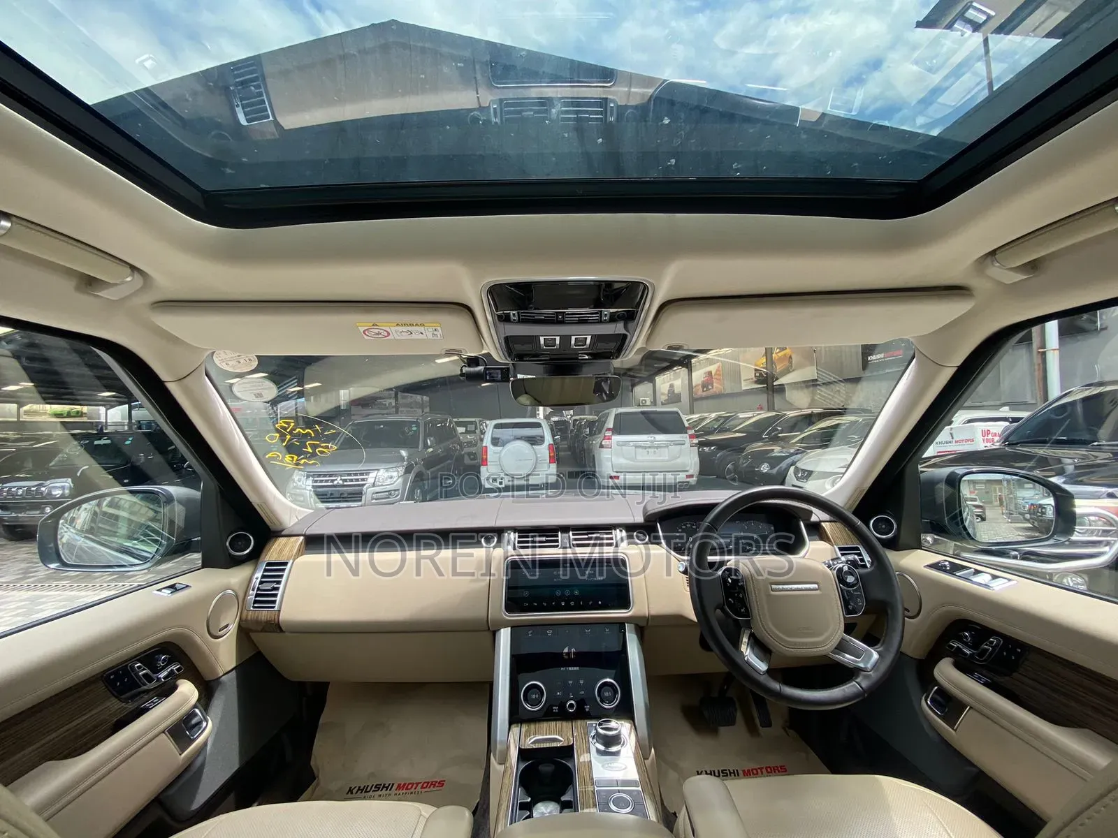 Land Rover Range Rover Vogue 2019 Gold