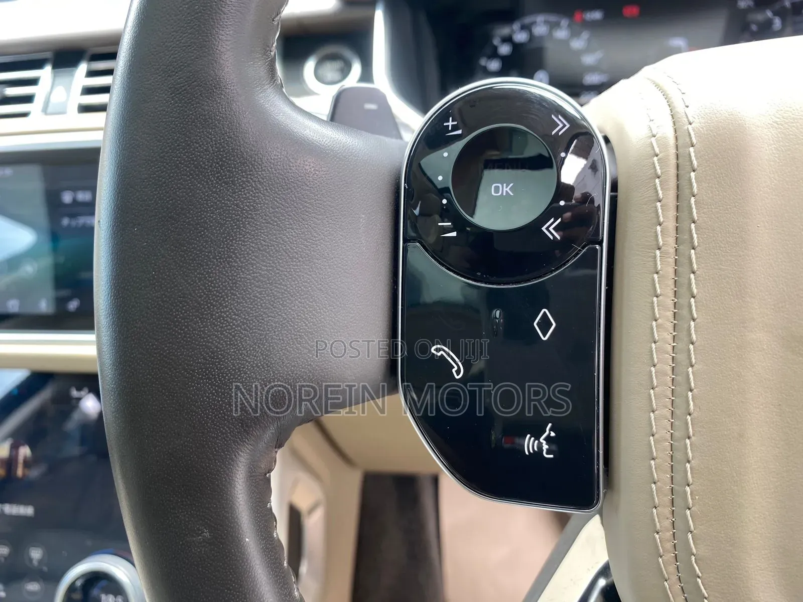 Land Rover Range Rover Vogue 2019 Gold