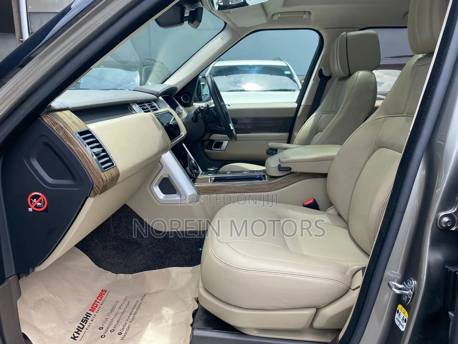 Land Rover Range Rover Vogue 2019 Gold