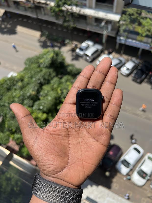 Apple Watch Series 10 42mm Jet Black - thumbnail 2