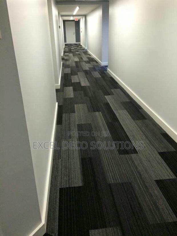 High Traffic Resistant Carpet Tiles