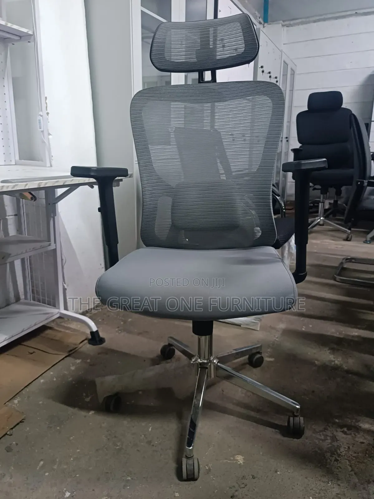 Swivel Vision High Back Office Chair With Headrest Fr8kj
