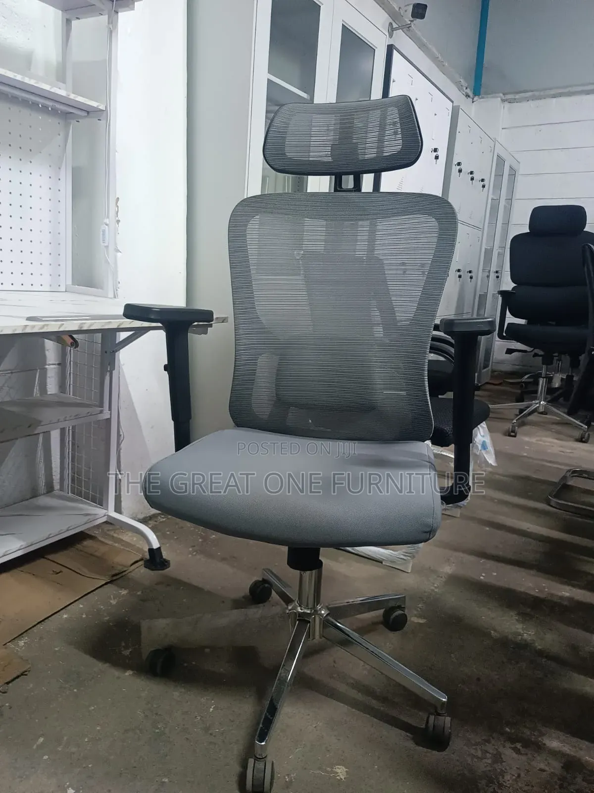 Beautiful Vision High Back Office Chair With Headrest Hf4es