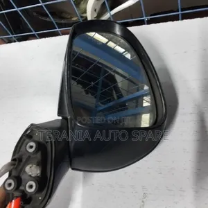 Wish 2010 Sidemirror
