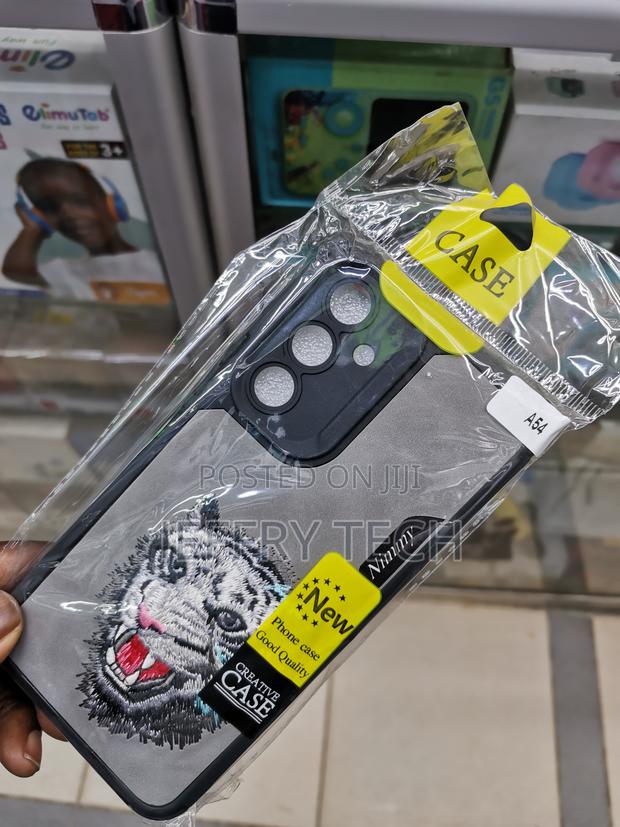 Vegadgets Nimmy Cool Cute Embroidery Case for Galaxy A54 - thumbnail 3