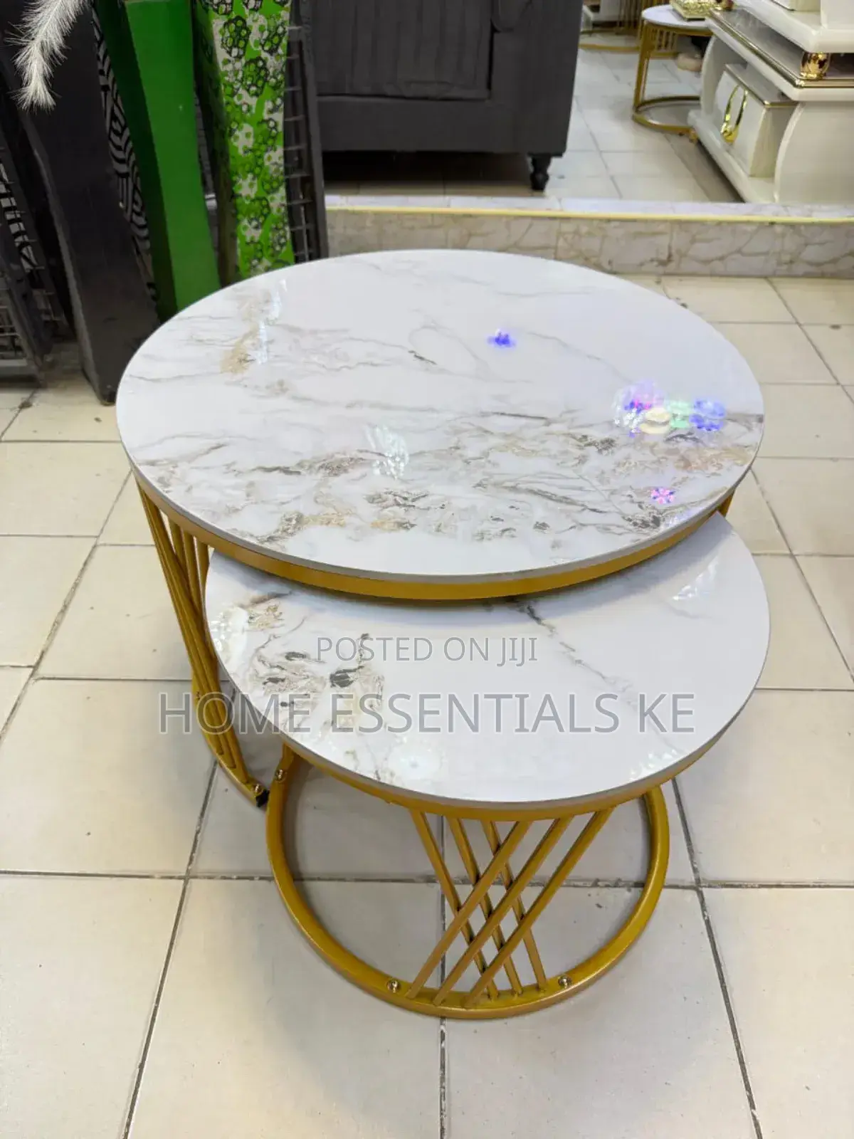 Modern Luxury 2in1 Marble Nesting Tables.
Gold