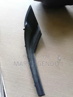 Nissan Day Windscreen Finisher