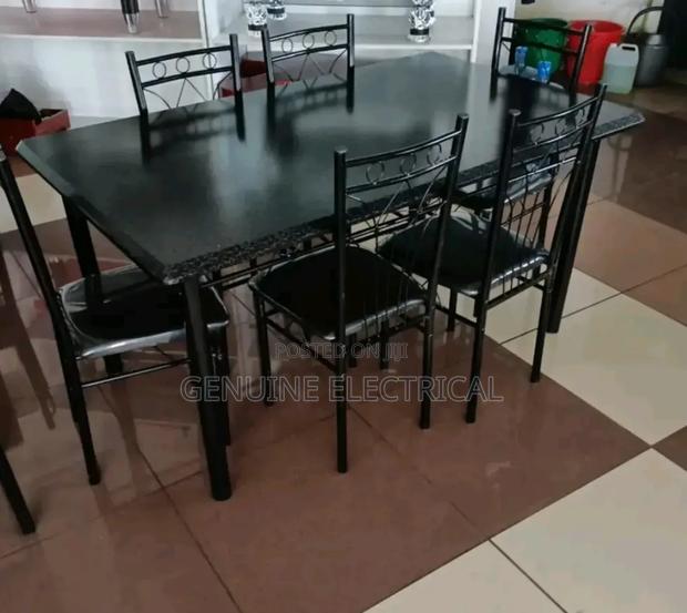 Durable 6 Seater Dining Table Set