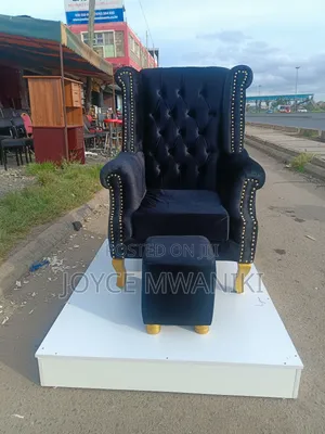 Pedicure Seat and Pouf, Black Velvet With. Podium