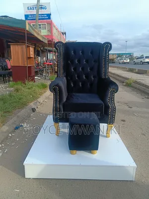Pedicure Seat and Pouf, Black Velvet With. Podium