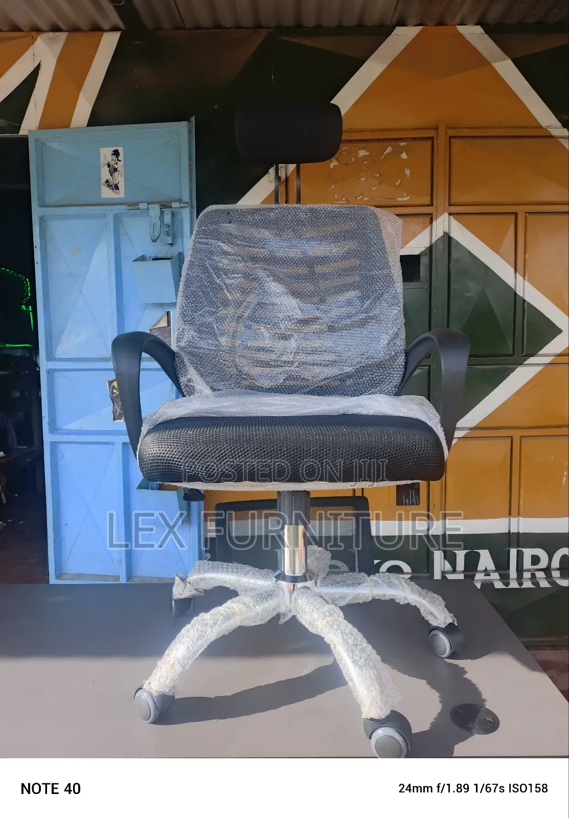 Mess Headrest Office Chair